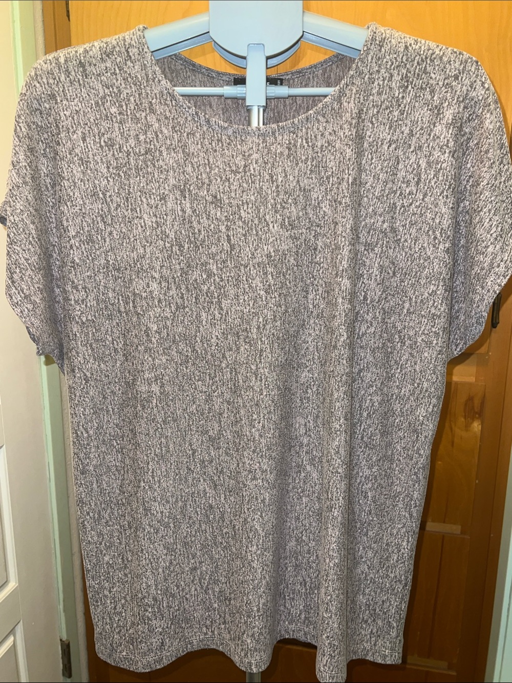 Premise Studio Plus Size 0X Marled Heather Knit Top - EUC